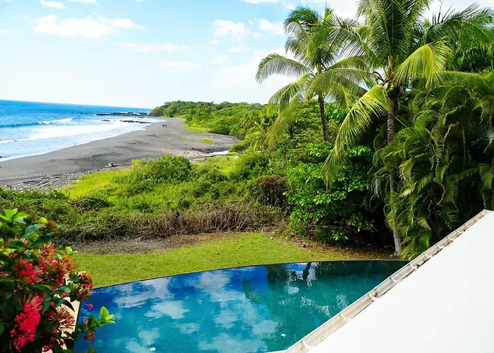 Beachfront Bliss Steps To The Villa Playa Azul